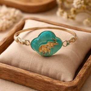Elephant Bangle Bracelet Turquoise and Goldtone